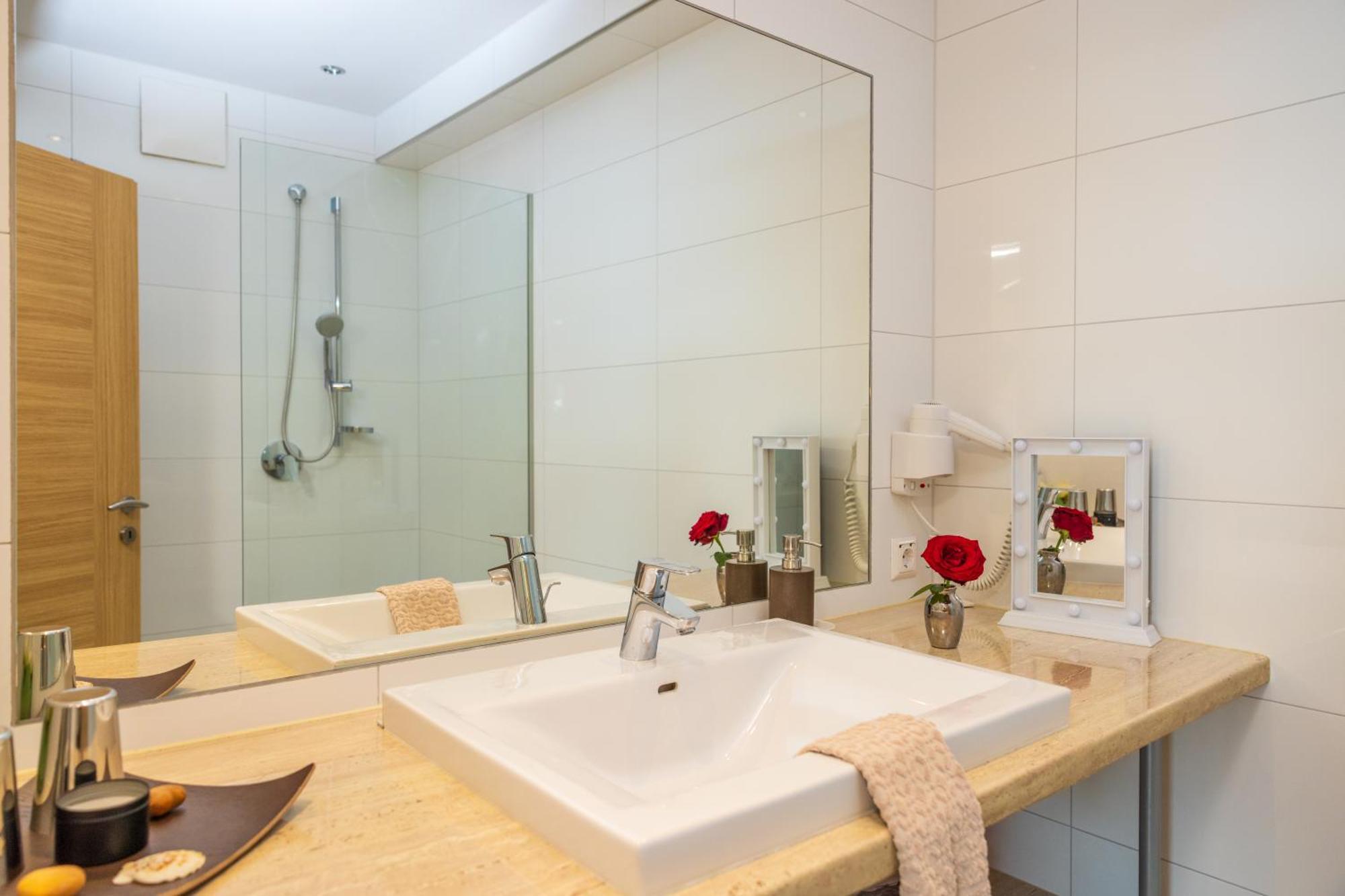 Lakeside Apartments - Adults Only ファアーク・アム・ゼー 部屋 写真